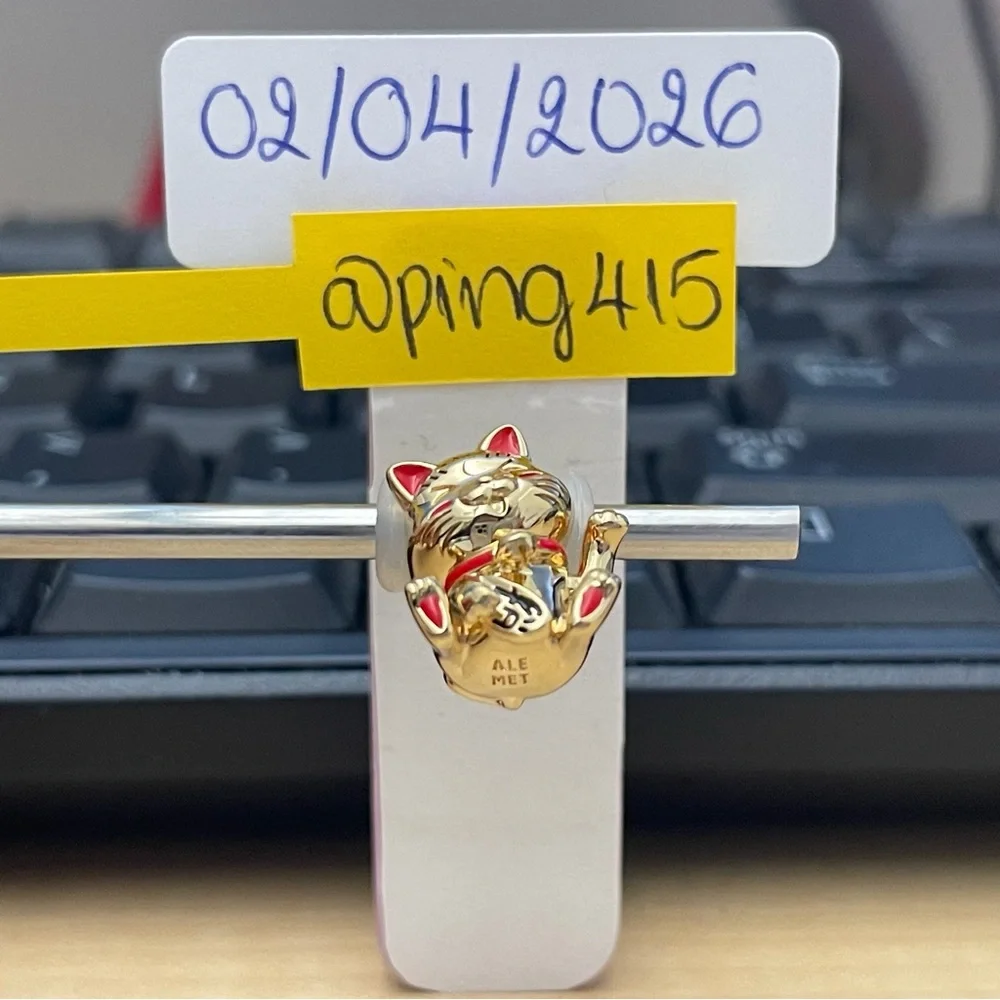 Pandora Shine Fortune Cat charm - Picture 3 of 15